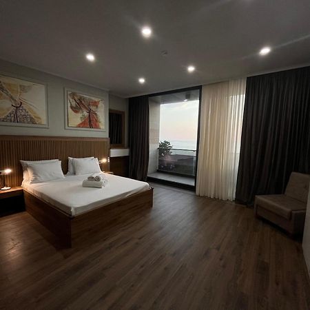 Golden Sun Kobuleti Hotell Exteriör bild