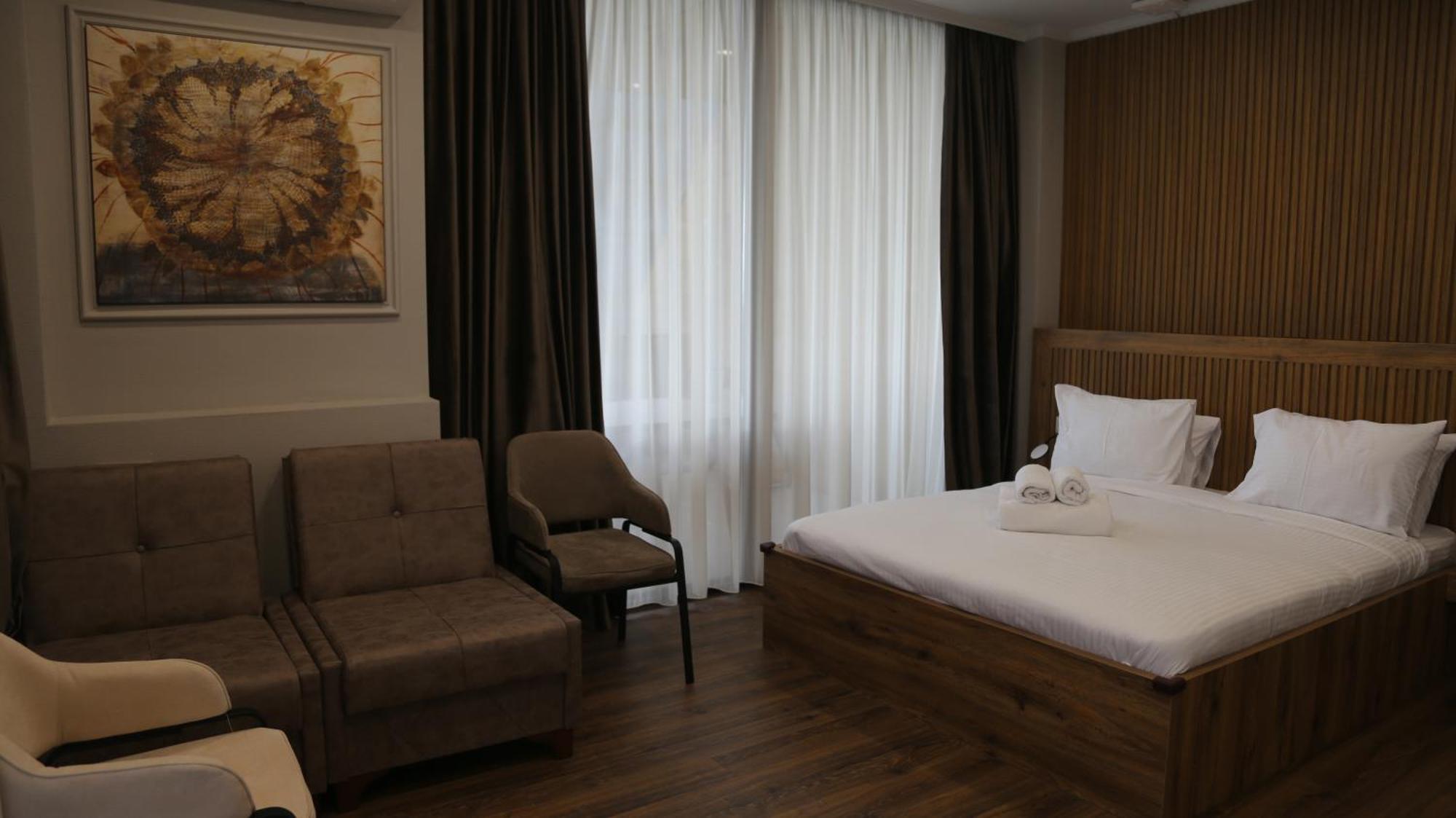 Golden Sun Kobuleti Hotell Exteriör bild