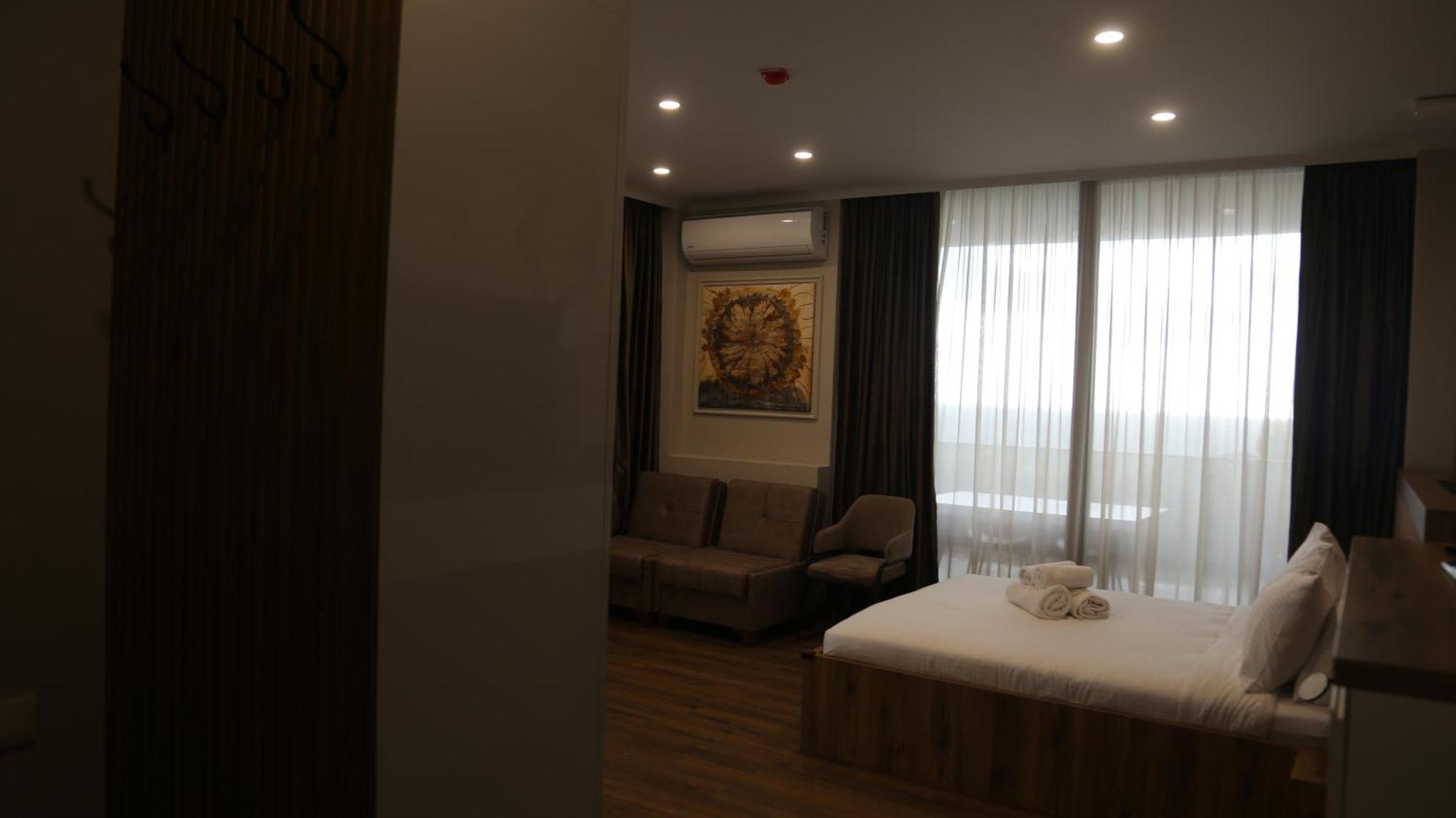 Golden Sun Kobuleti Hotell Exteriör bild